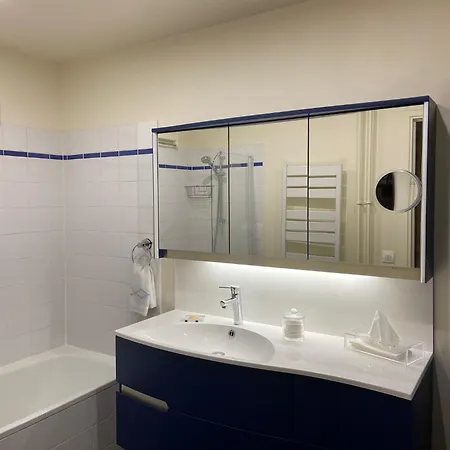 Confortable 3 Pieces 75m2, Centre *